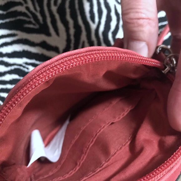 3/$30 or FREE with Purchase over$40 Cute Rose Crossbody Faux Leather Purse - Picture 7 of 10